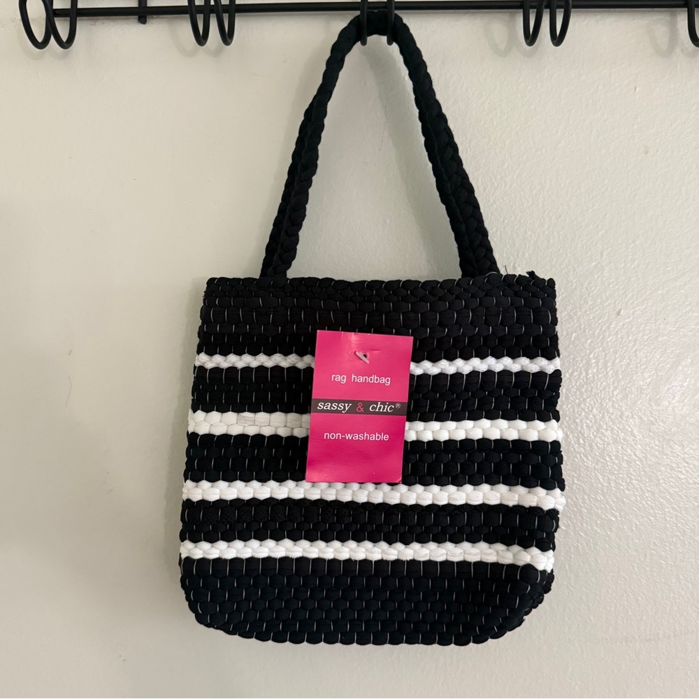 NWT Black and White rag handbag with Braided Handles